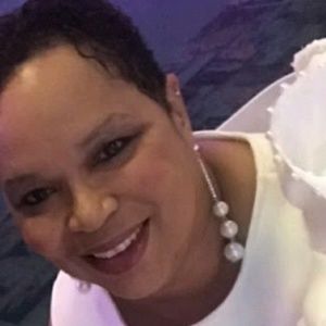 Meet your Posher, Violet